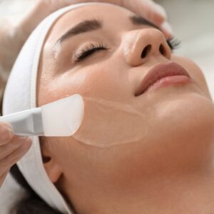 Glow Before You Go: The Top Beauty Treatments to Book in Dubai Before Your Summer Holiday