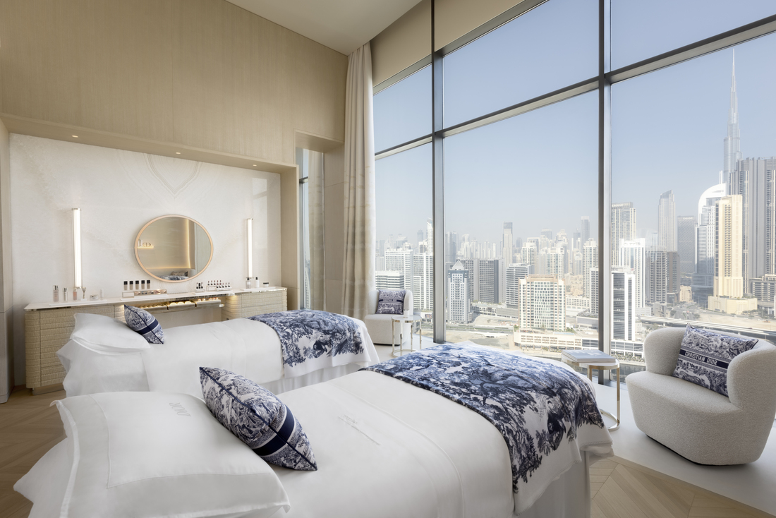 Strokes of Serenity: The Best Art-Inspired Hotels in the UAE