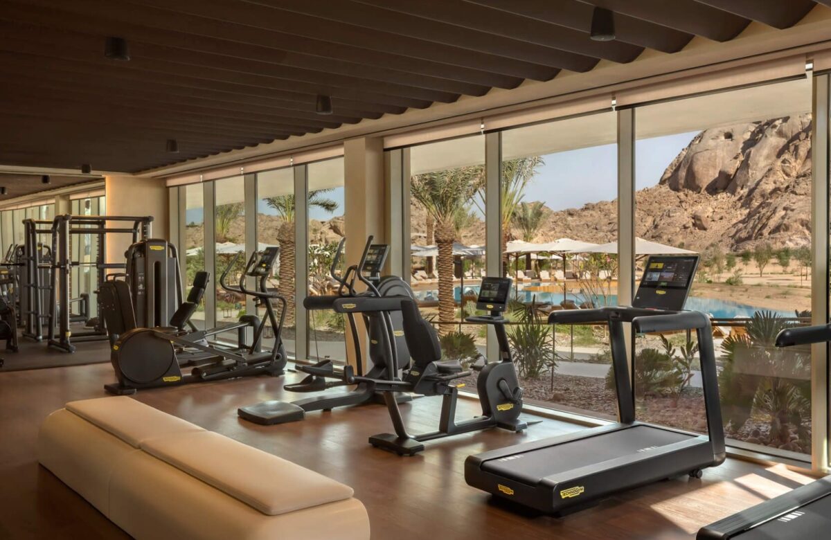 Care for the looks when it comes to your fitness? Here’s our selection of modern hotel gym set ups in the Middle East