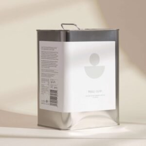 Liquid Gold: Olive Oil Benefits, Buying Guide & Best Packaging in Luxury Brands